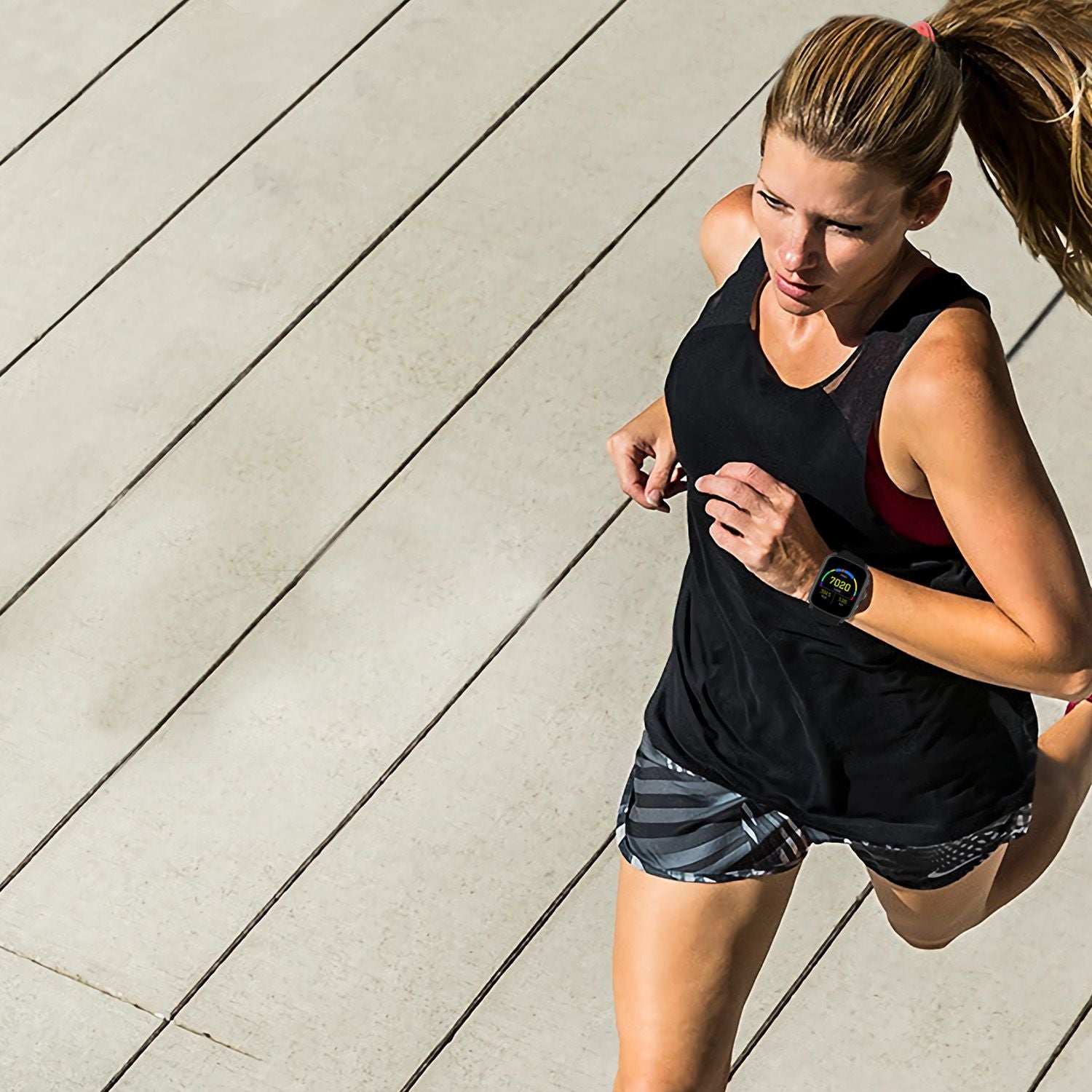 smart watch in black color